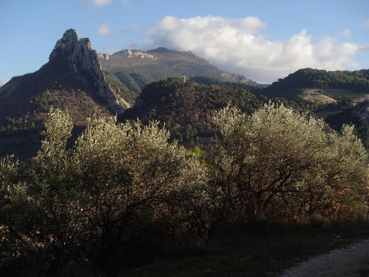 Gite De L'Ancienne Gare Buis-les-Baronnies Kültér fotó